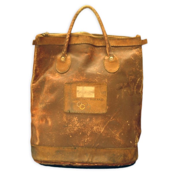 helsinki-1952_Leather bag Helsinki Olympic Games 1952 Leather bag The Sports Museum of Finland